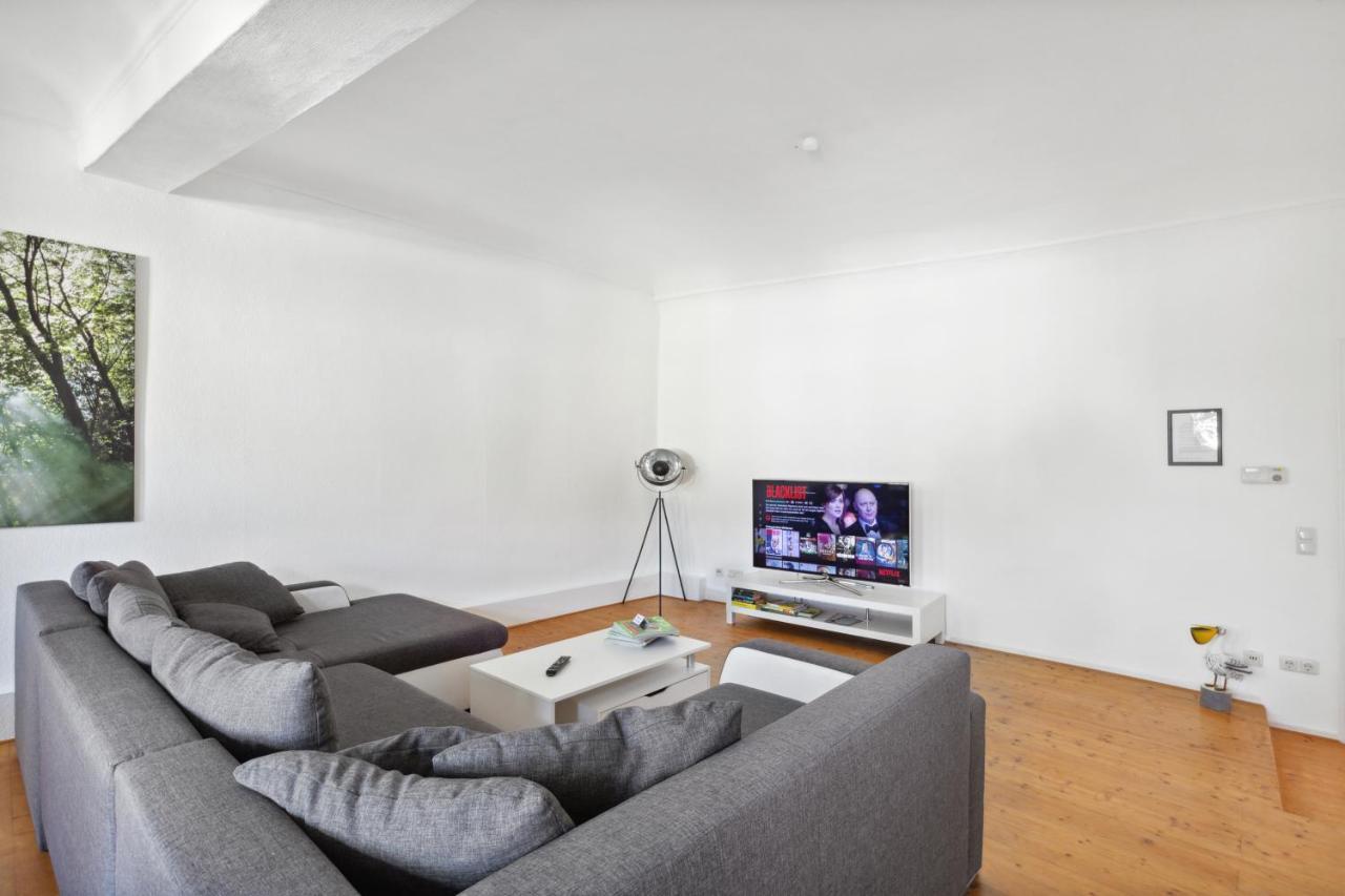 Friedberger Charme, 6 Personen, Traumlage, Parken, Kicker Apartment Friedberg  Bagian luar foto